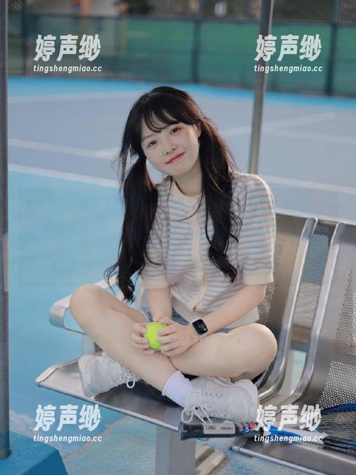 抱着“166fun”网址的我，似乎在追求一种荒诞的快感，感觉有点微妙。