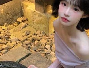 瓜香四溢的首页，17chigua的每个字都在窃窃私语，有点暧昧又有点好玩