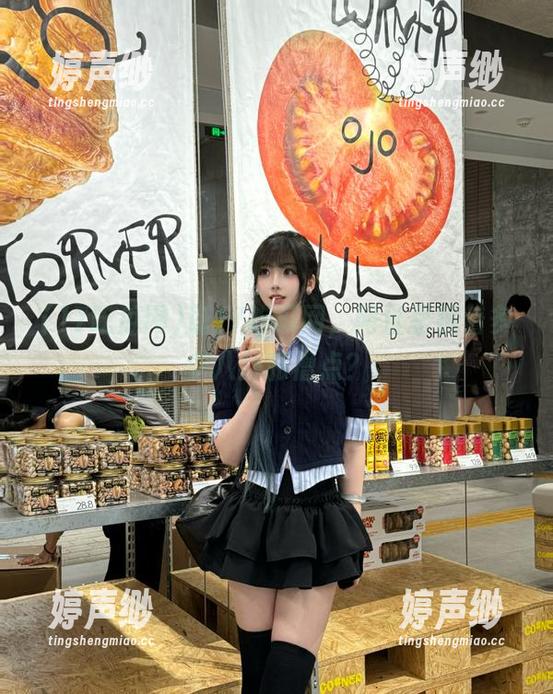 逛17吃瓜网，网址里藏着多少八卦和槽点？