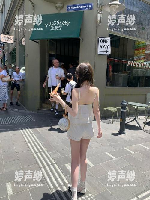 收藏这条小道，提前和51cgfun网站的八卦来个亲密接触