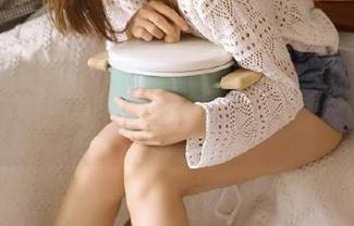 观看！在51fun里分分钟就能变吃瓜高手。