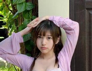 也许“51吃瓜入口”就是苹果打的光环，让我无端期待不已！