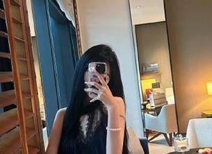 在“51吃瓜”网站看2025年6月21日的回放，脑子里只响起了香甜的棉花糖旋律。