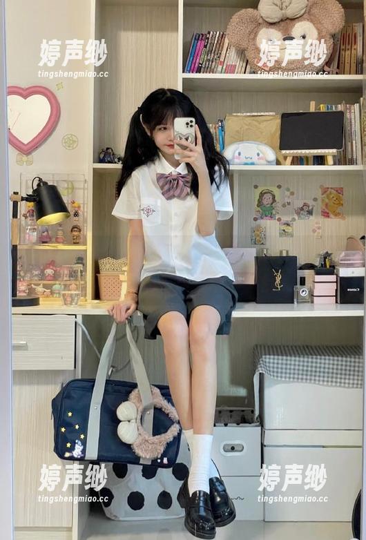 吃瓜是一种艺术，观看718娱乐的我完全陶醉了。