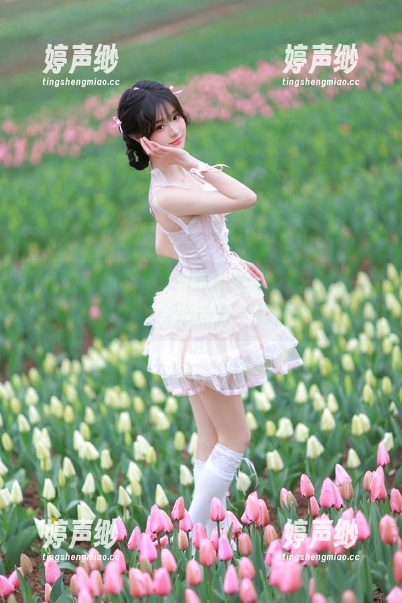 91吃瓜中心 今晚的瓜都藏进黑暗里了,91吃瓜中心该开个灯吧?