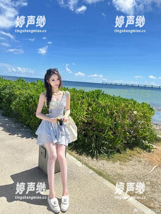 阿姨你看这个“www.51cg1.com”网页，我怀疑它是个黑洞，越看越上瘾，哈哈！