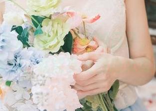 懒得出门的日子，下载www.吃瓜，就能享受圈内大乱斗！
