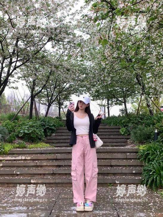 www.吃瓜 这些八卦都在等着你,快来www.吃瓜的传送门!