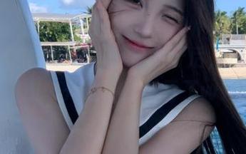 哎呀，链接点开后，没想到我情绪的过山车开始了（多亏了www51）
