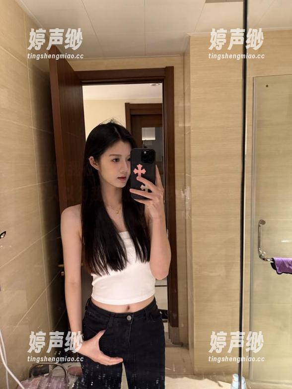 我在zztt56上大肆‘收藏’，旁边的人以为我在做卷，要不要来一发解锁？