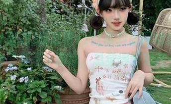 渐渐被zztt黑料官网地址吸引，心里有点小期待，总觉得好戏在后头