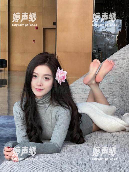 想保持时尚前沿？赶紧“收藏”ccgg吃瓜网的最新八卦潮流！