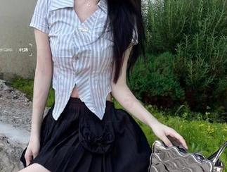 观看娱乐718视频全集，能不能不要这么有意思，手机快撑不住了！