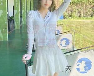 把这波“网曝吃瓜”苹果版装进我的手机，相当于装了个八卦小精灵！