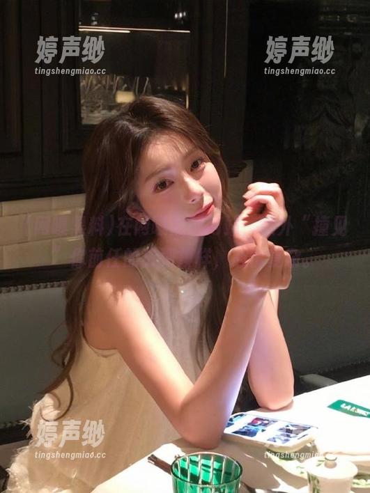 在网曝黑料网站，意外“撞见”你前任的狼狈模样，心情复杂。