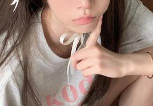 点开黑料不打烊网页版链接——八卦的另一个次元，你准备好入坑了吗？