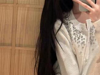 小心！zztt45.su黑料不打烊的入口，有时会让你怀疑人生