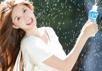安卓上的www黑料不打烊，瓜田里排队的人都快成长龙了！