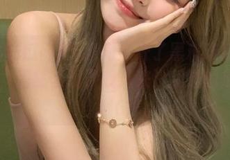 无意间点开了黑料吃瓜网的入口，居然发现了我从来没见过的瓜！OMG!