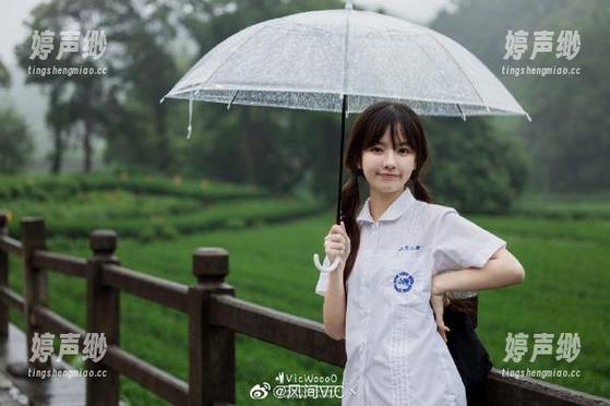 走，我带你进入黑料正能量入口，人人都是好莱坞小侦探！
