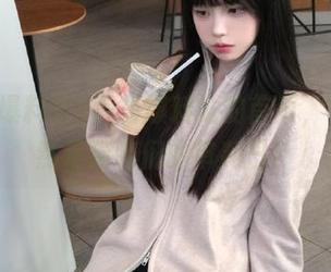 黑料爆料站的首页，今天居然是猫咪们的审判日？