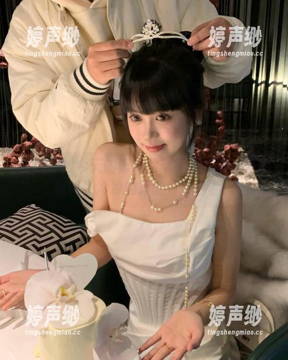 黑料网 今天的黑料网苹果版就像一杯冰咖啡,冷冷的却能一口回春!