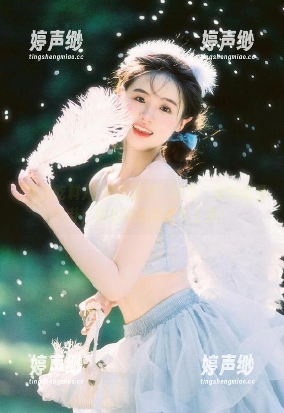 “黑瓜吃料”首页：到处都是八卦，实名制吃瓜小兵上线！